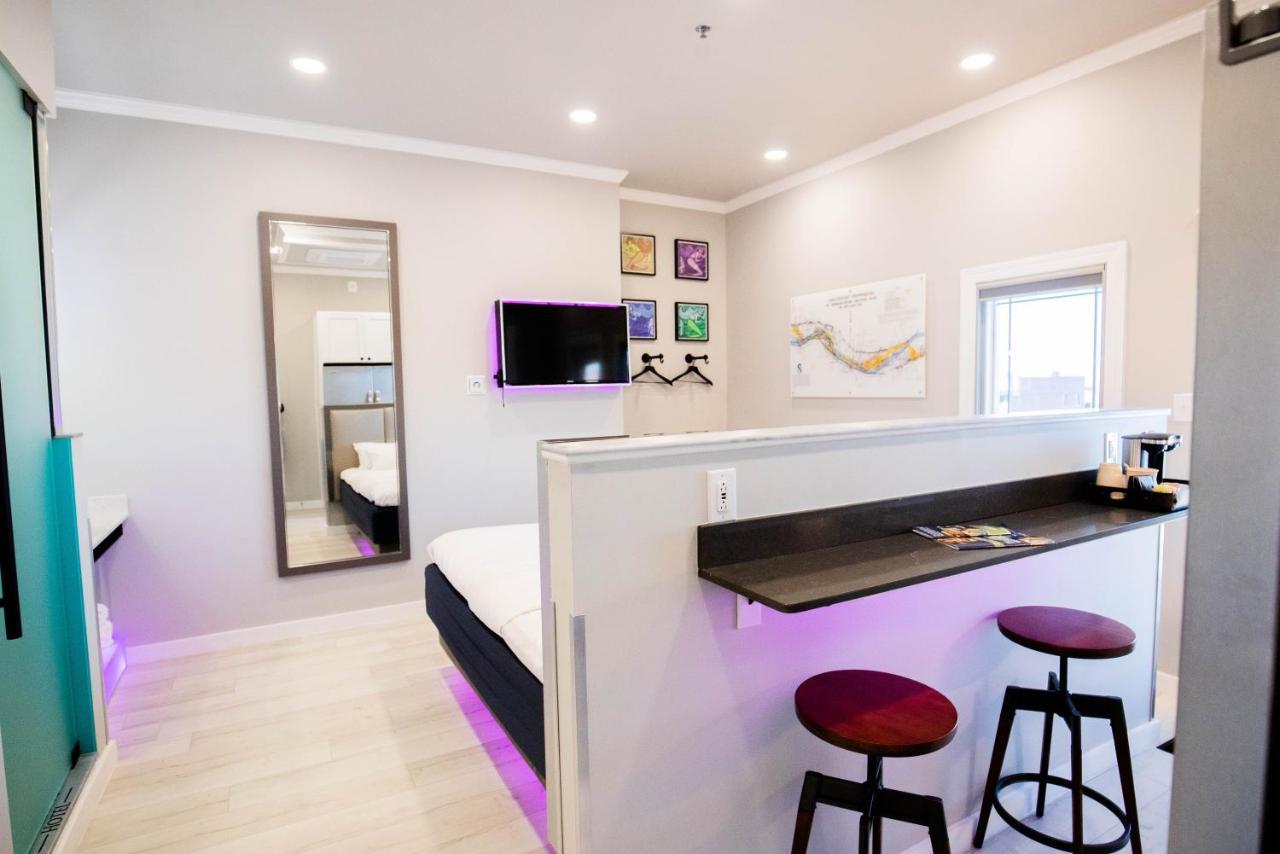 River Sirens Hotel-Contactless Check In Hotel Washington ภายนอก รูปภาพ